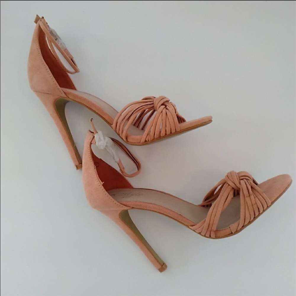 Peach strapped heels